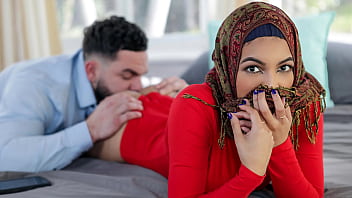 Stepbro teaches young Muslim sister about sex before marriage